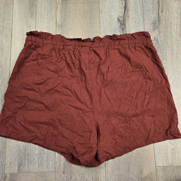 Torrid rusty red-brown linen blend pull-on shorts, size 0X - Picture 6 of 9
